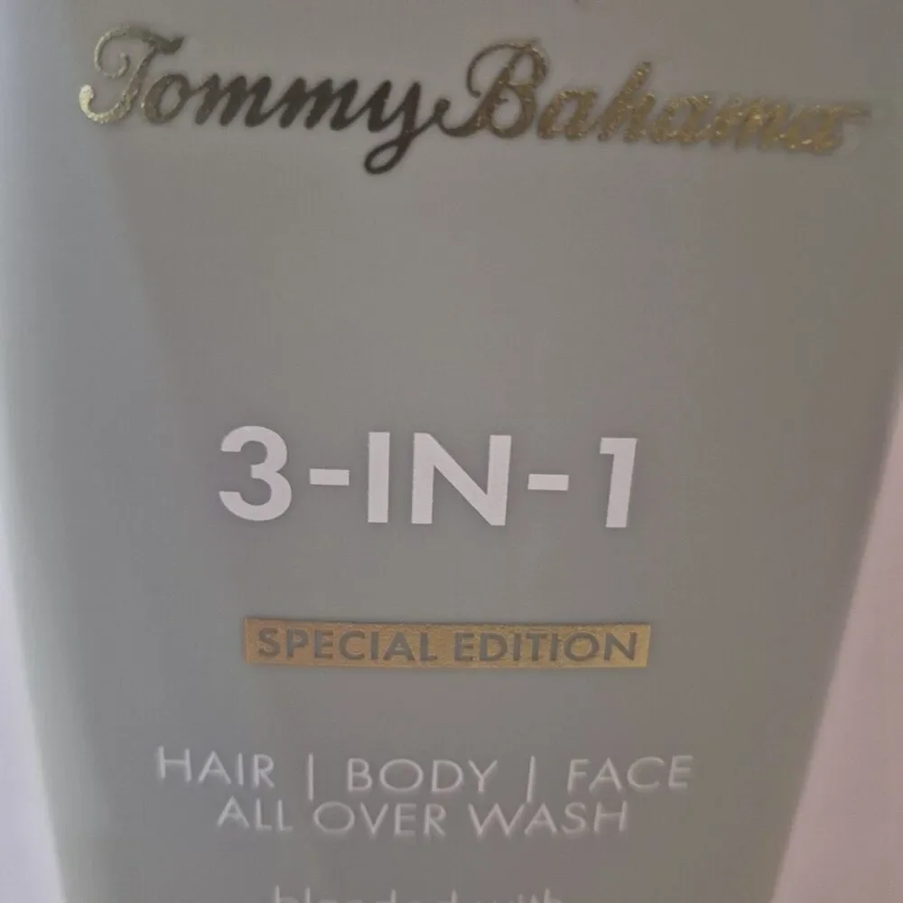 Tommy Bahama 3-in-1 All Over Wash Sandalwood Special Edition Body Hair Face...